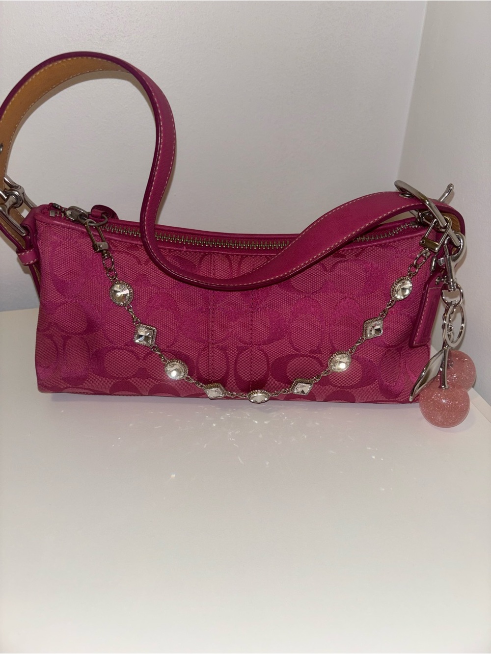 vintage coach signature hot pink baguette